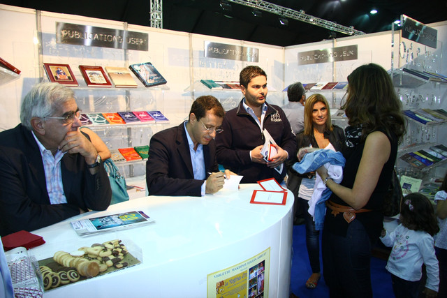 Abdo Medlej book signing